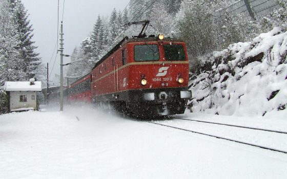 Wintereinbruch auf der Arlbergbahn